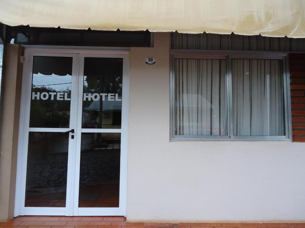 Hotel Hosteria Mola Puerto Iguazú Exterior foto